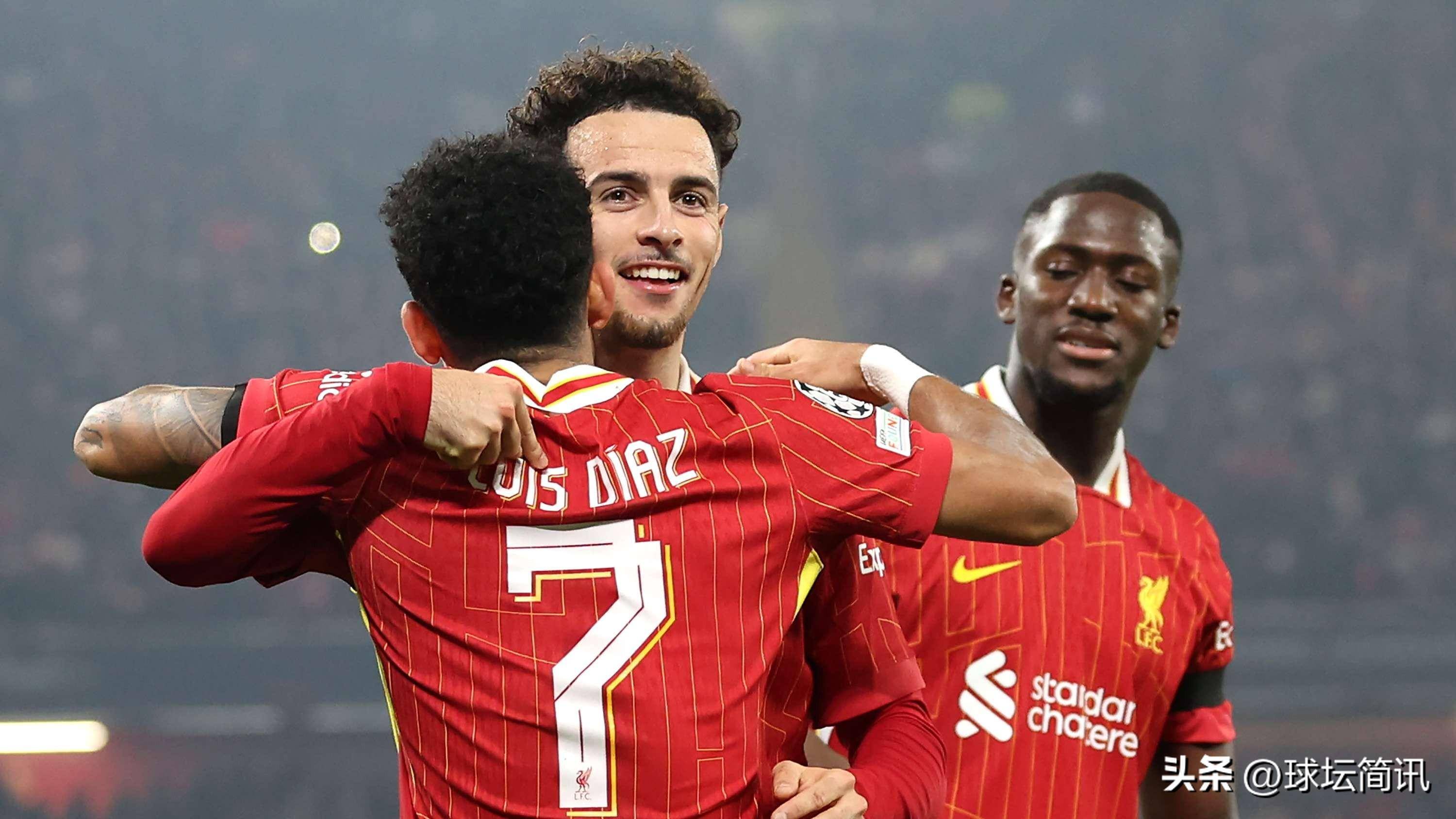 哥伦比亚完胜荷兰，苏亚雷斯统治全场