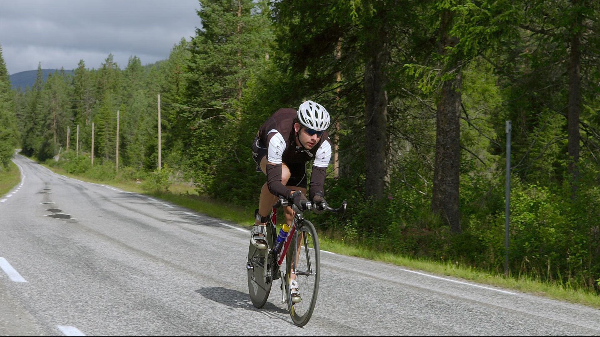 班凯罗30+10刷新最年轻纪录,爱德华兹率森林狼撕破篮网,新生代正在接管联盟